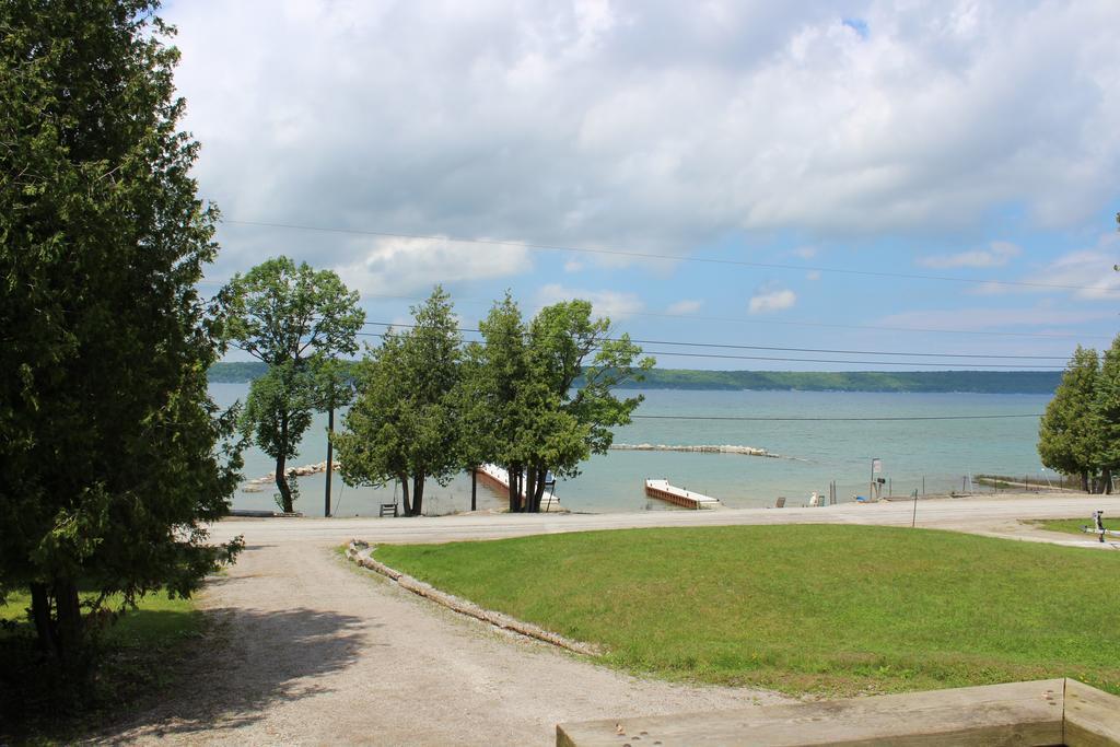 Bayshore Cottages Wiarton Extérieur photo